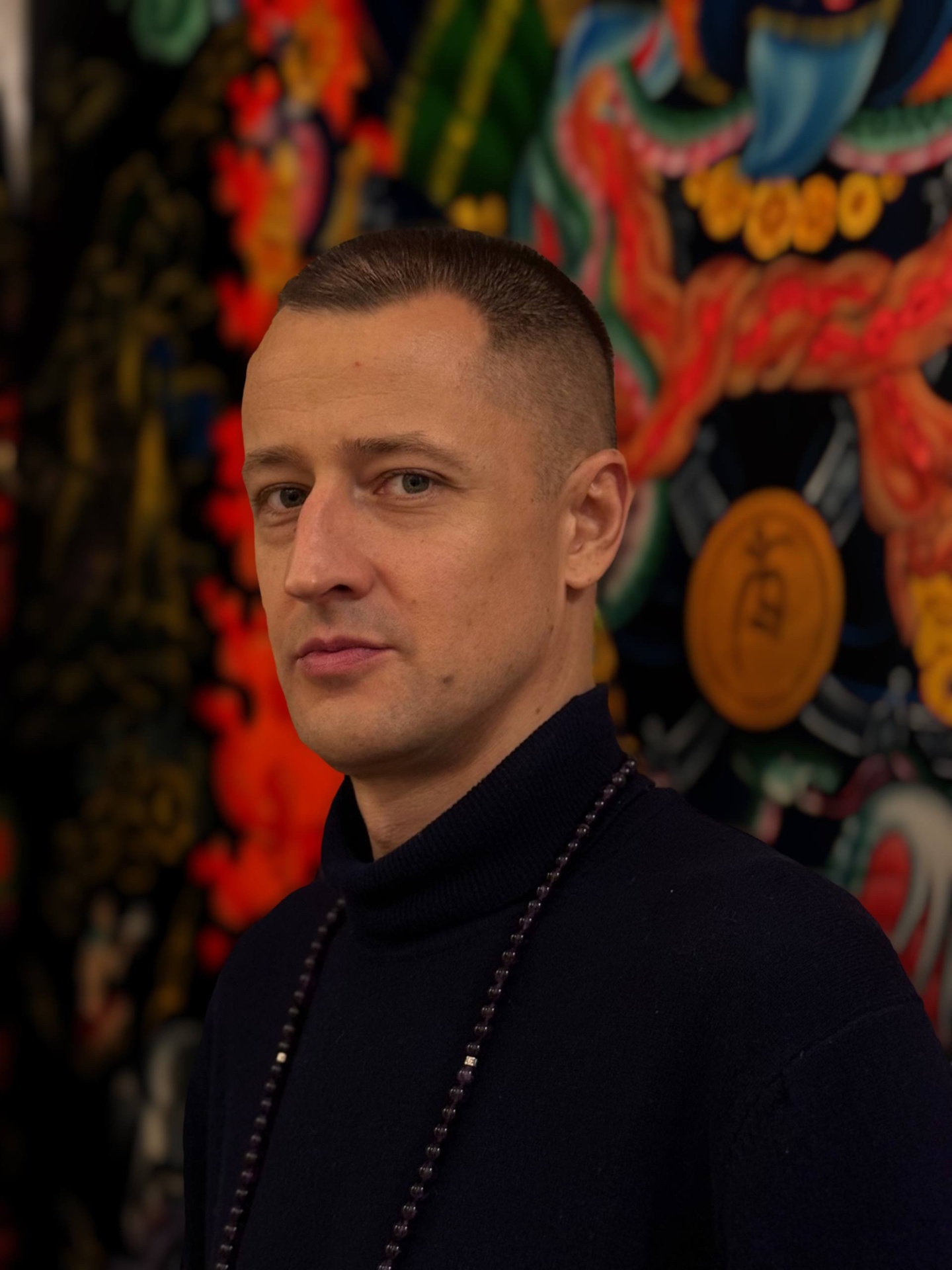 Valentin — portrait before the thangka